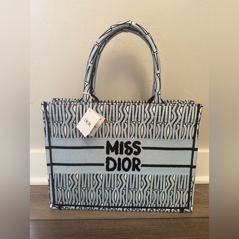 New! Dior Medium Miss Dior Booktote